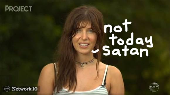 australian-girl-upskirted__opt